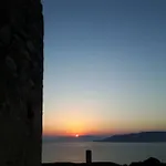 Paralos Schoinoussa