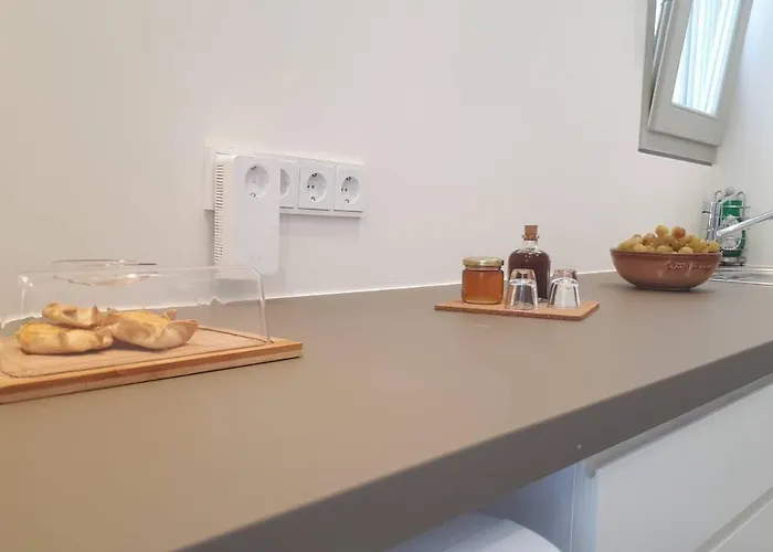 Paralos * Schoinoussa