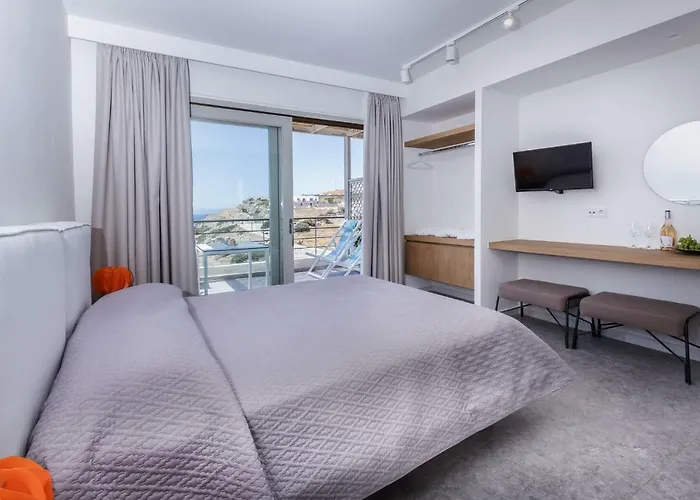 Paralos Appartement *